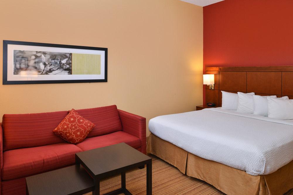 Courtyard By Marriott Columbia Northeast/Fort Jackson Area Exteriör bild