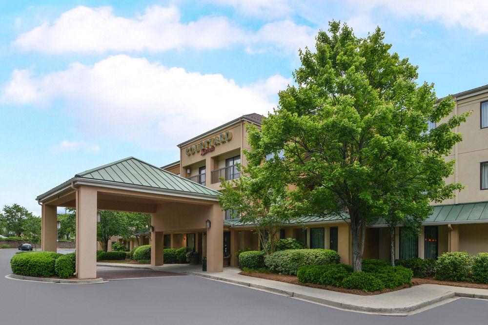 Courtyard By Marriott Columbia Northeast/Fort Jackson Area Exteriör bild
