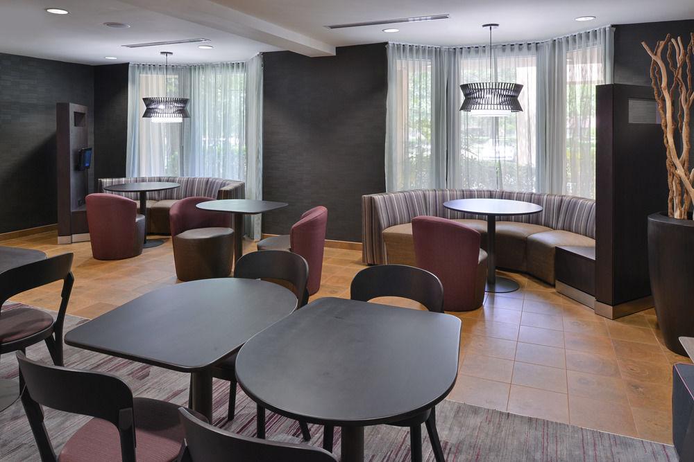 Courtyard By Marriott Columbia Northeast/Fort Jackson Area Exteriör bild