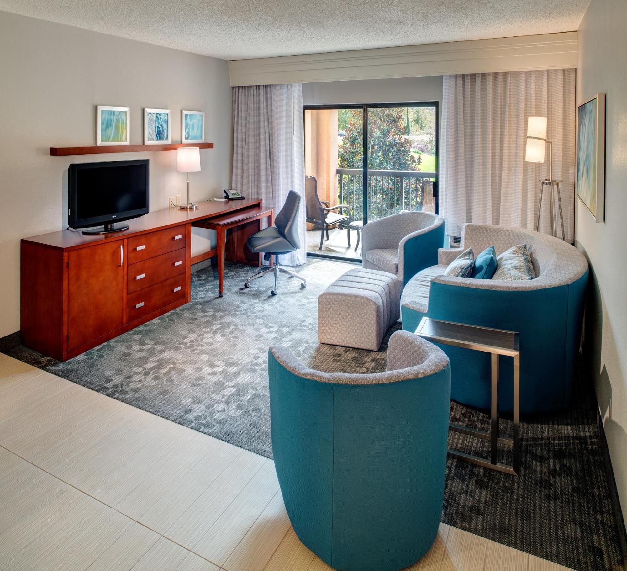 Courtyard By Marriott Columbia Northeast/Fort Jackson Area Exteriör bild
