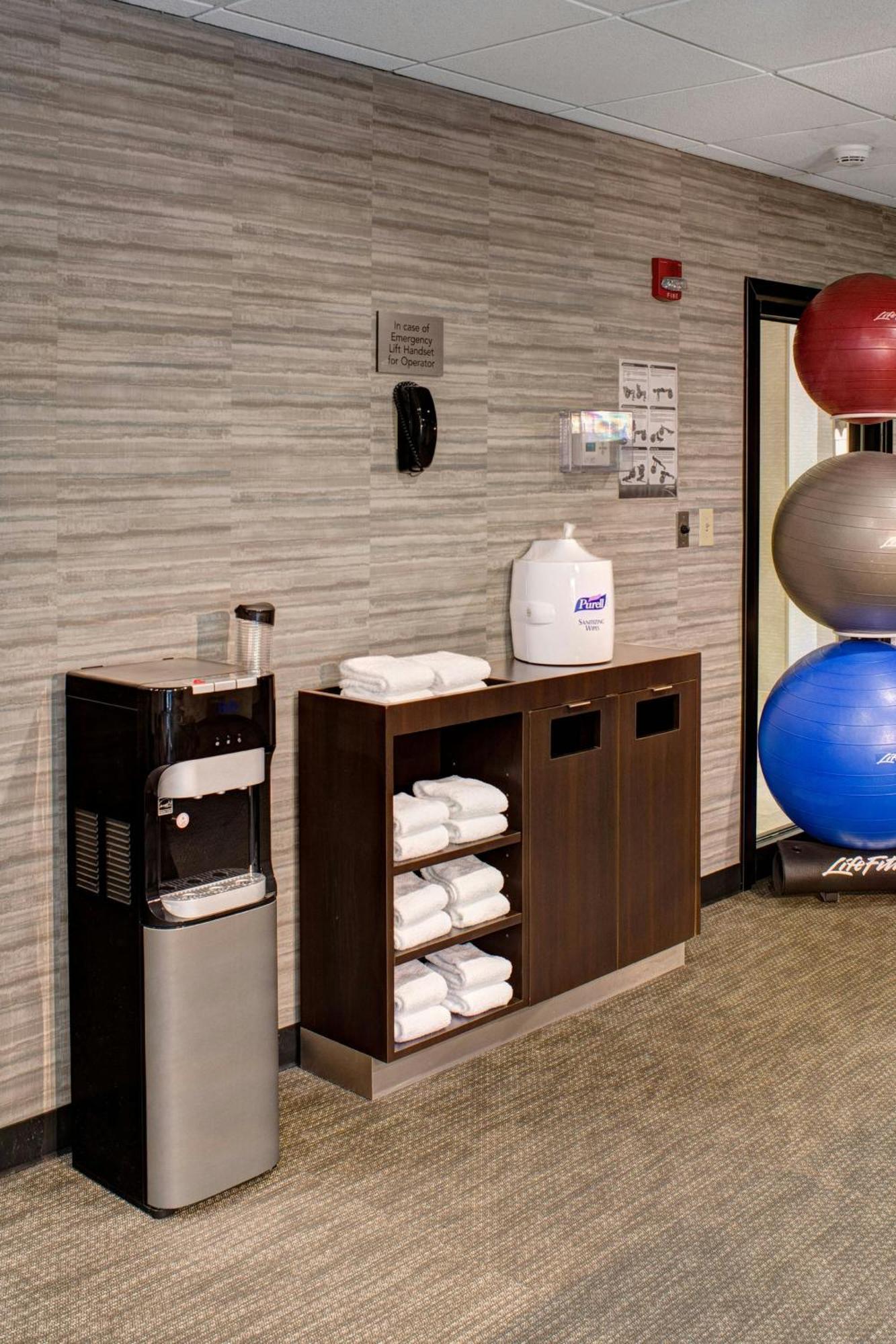Courtyard By Marriott Columbia Northeast/Fort Jackson Area Exteriör bild